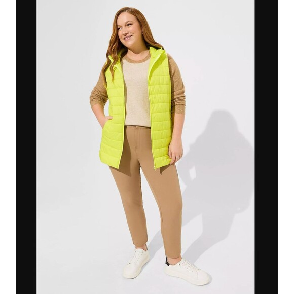 Torrid Packable Puffer Vest 4X 26 Yellow Hooded Full Zip Pockets Lightweight NWT - Picture 3 of 14